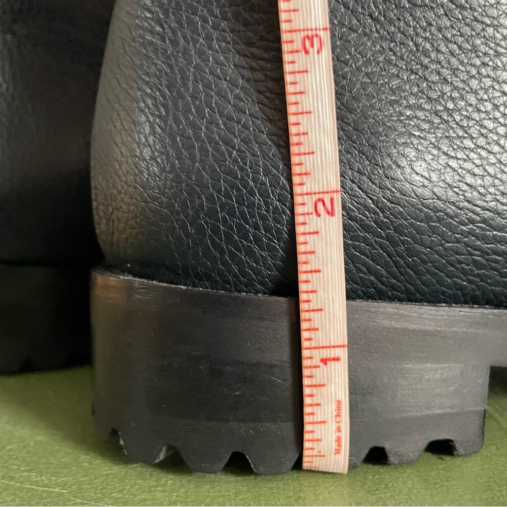 NWT Anthropologie/Naguisa LESTE Lug Sole Ankle Boots in Pebbled Navy *Spain* - Picture 7 of 14